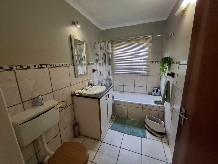 3 Bedroom Property for Sale in Keidebees Northern Cape